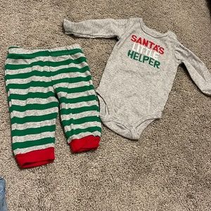 Infant boy’s Christmas 🎅 outfit~ size 6 months